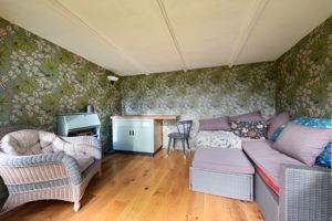 Garden Studio- click for photo gallery